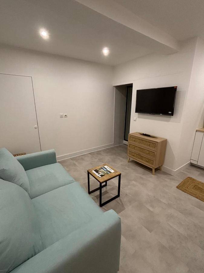 Gîte pour 2 personnes dans Tour Barberousse Chateau De Gruissan - 2