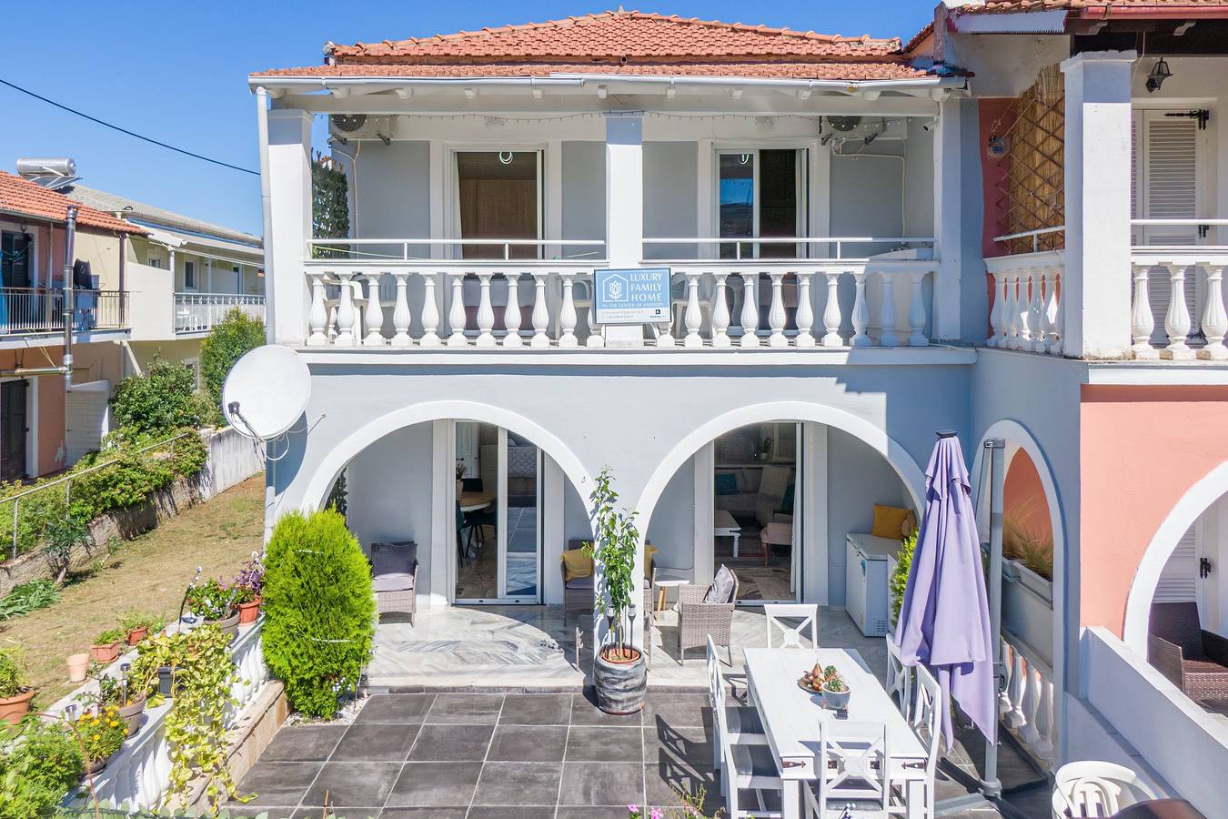 Holiday Home 'Luxury Family Home In Kassiopi' with Mountain View, Wi-Fi and Air Conditioning in Kassiopi, Corfu