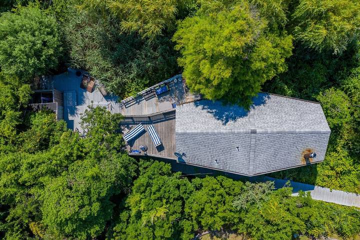 Vacation house for 8 people, with balcony, with pets in Long Island