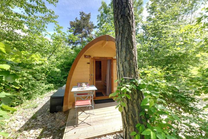 Location de vacances pour 2 personnes, avec vue ainsi que jardin et piscine à Baratier - 2