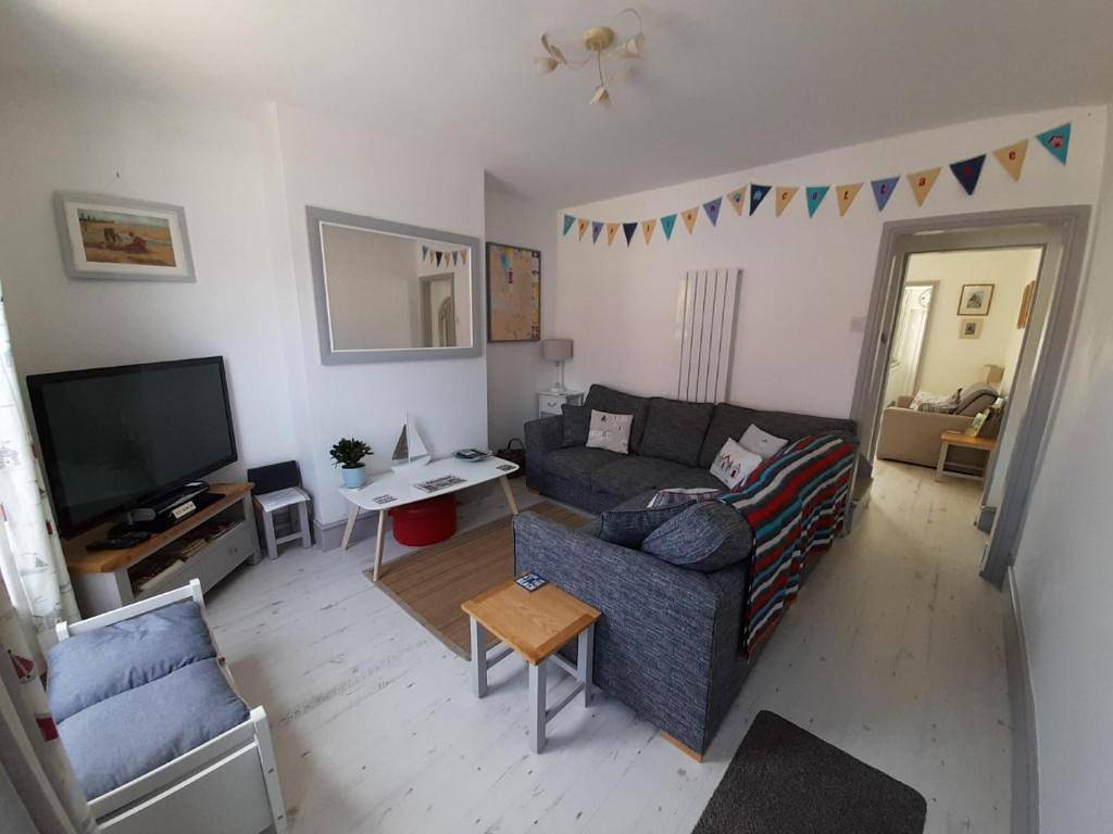 Pavilion Cottage next to Gorleston beach in Gorleston, Great Yarmouth