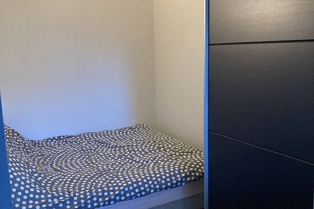 Entire apartment, Appartement T2 au Sept Deniers Rénové Avec Climatisation et Terrasse in Toulouse, Toulouse region