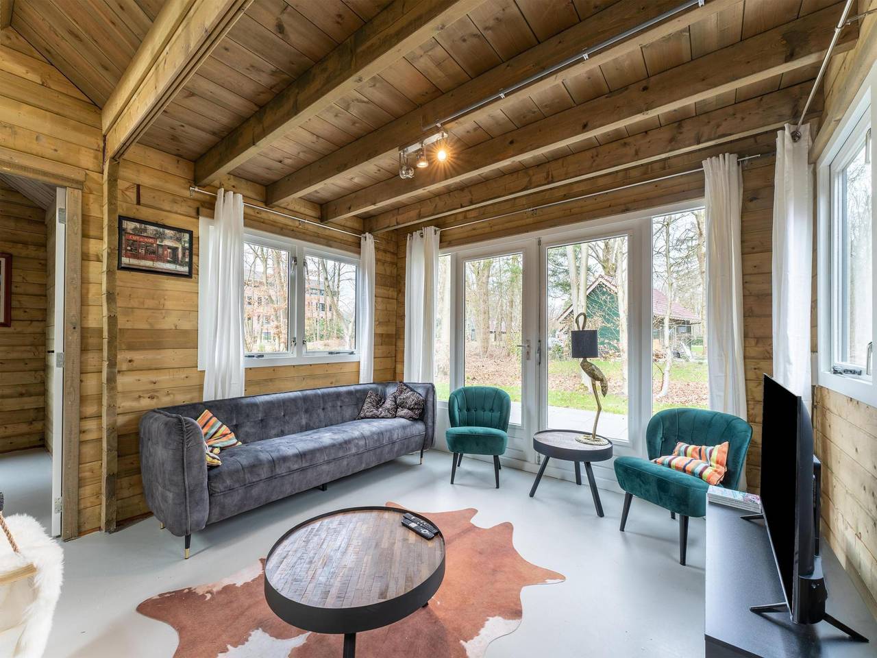 Mooi houten huis aan de rand van het bos in Soesterberg, Provincie Utrecht