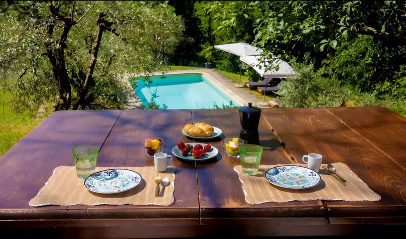 Vacation Home 'Il Granaio' with Pool, Private Terrace & Wi-Fi in Monte San Savino, Chianti