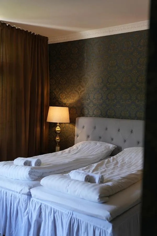 Hotel für 2 Personen, mit Garten - 1