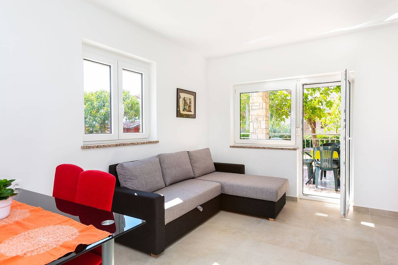 Apartamento entero, 700 Meter zum Sandstrand mit Klima, Wlan in Medulin City, Medulin