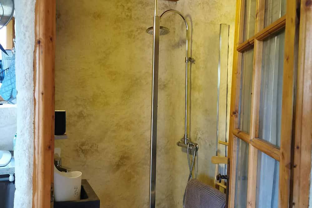 Appartement entier, Homerez - Studio Bio avec jardin. in BIO, Parc Naturel Régional des Causses du Quercy