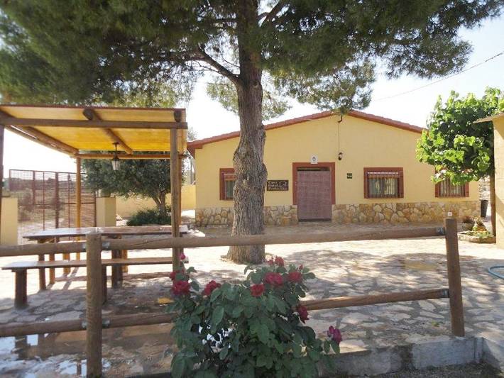 Casa rural para 6 personas, con vistas además de jardín y piscina en Provincia de Teruel - 4