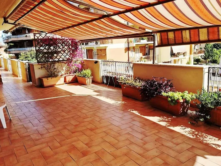 Apartamento de vacaciones para 4 personas, con vistas y terraza - 1
