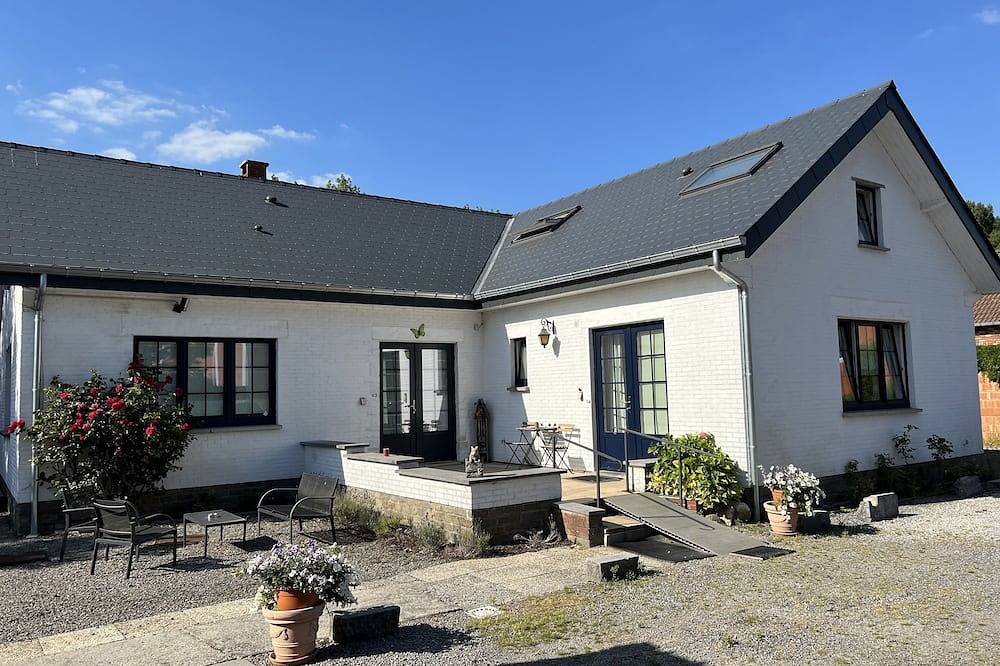 Appartement entier, Logement en duplex, 9 pers. 1/2 h de Bruxelles in Wavre, Province du Brabant wallon