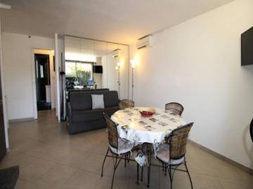 Location De Vacances pour 4 Personnes dans Le Pradet, Région de Toulon, Photo 4