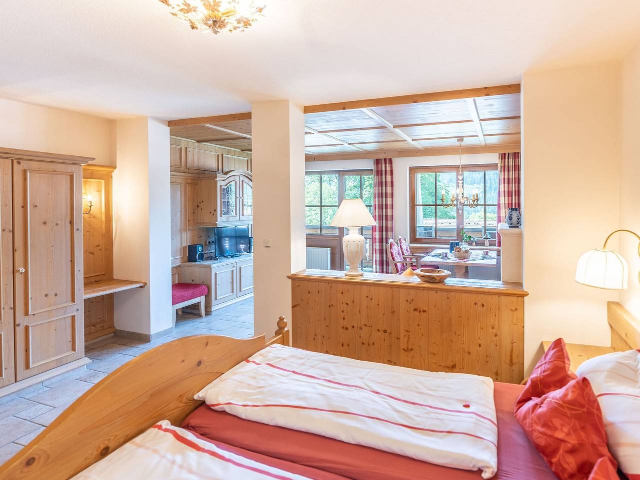 Ganze Ferienwohnung, Landhaus Schenk / Rotspitze - Landhaus Schenk / Rotspitze in Bad Oberdorf, Bad Hindelang