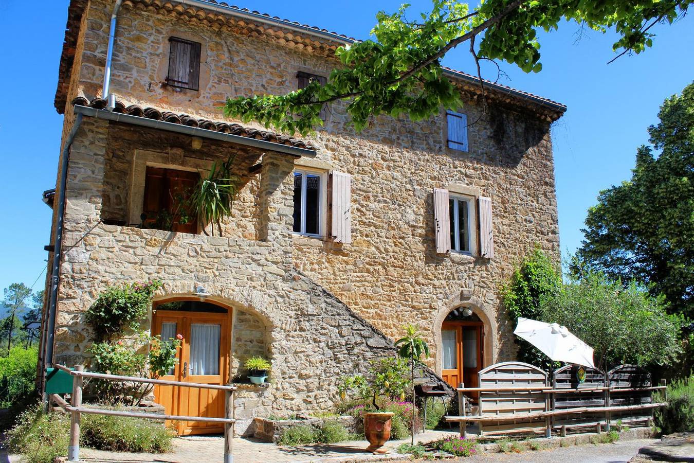Gîte für 3 Personen in Saint-Paul-la-Coste, Zentralmassiv