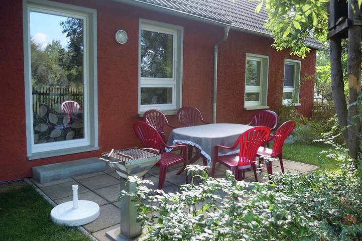 Ferienwohnung für 7 Personen, mit Terrasse und Garten in Kranichfeld