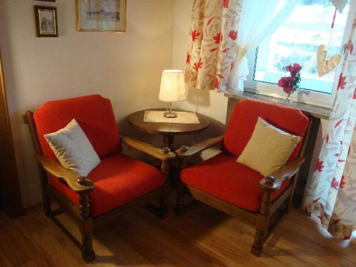 Ferienwohnung für 4 Personen, mit Balkon und Garten sowie Sauna, kinderfreundlich in Nauders - 2