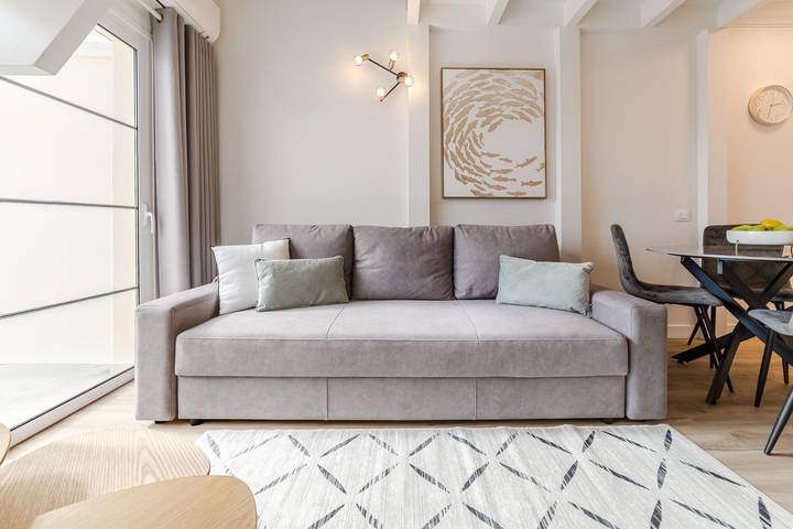 Ganze Wohnung, Ferienwohnung 'Yucca Park Duplex' mit Gemeinschaftspool, WLAN und Klimaanlage in Playa del Duque, Adeje