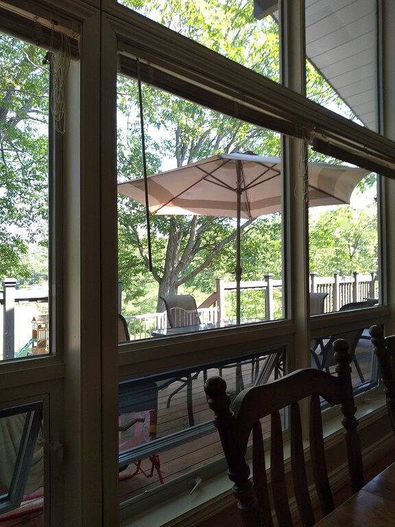 Moderne Seeufer Muskoka Escape Unique Beachfront Cottage und keine Hochwasserprobleme in Gravenhurst, Muskoka