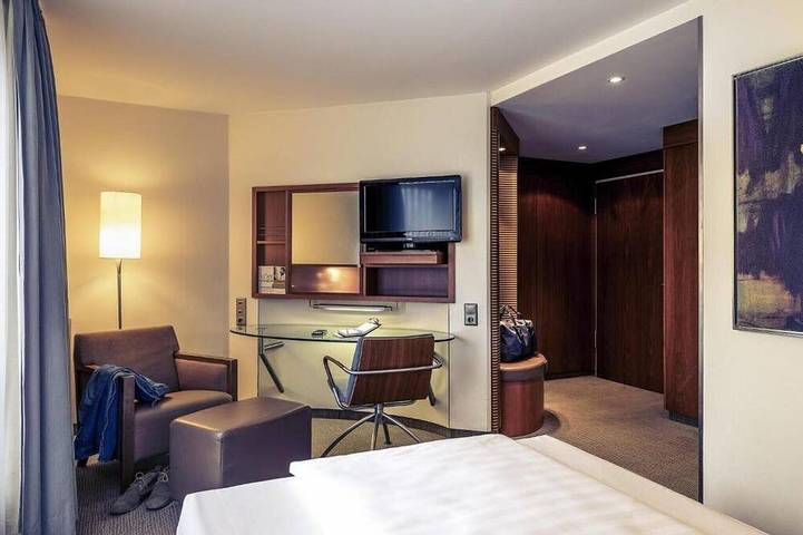 Ganze Wohnung, Sunday Hotel München Airport Freising Standard-Einzelzimmer in Freising, Hopfenland Hallertau