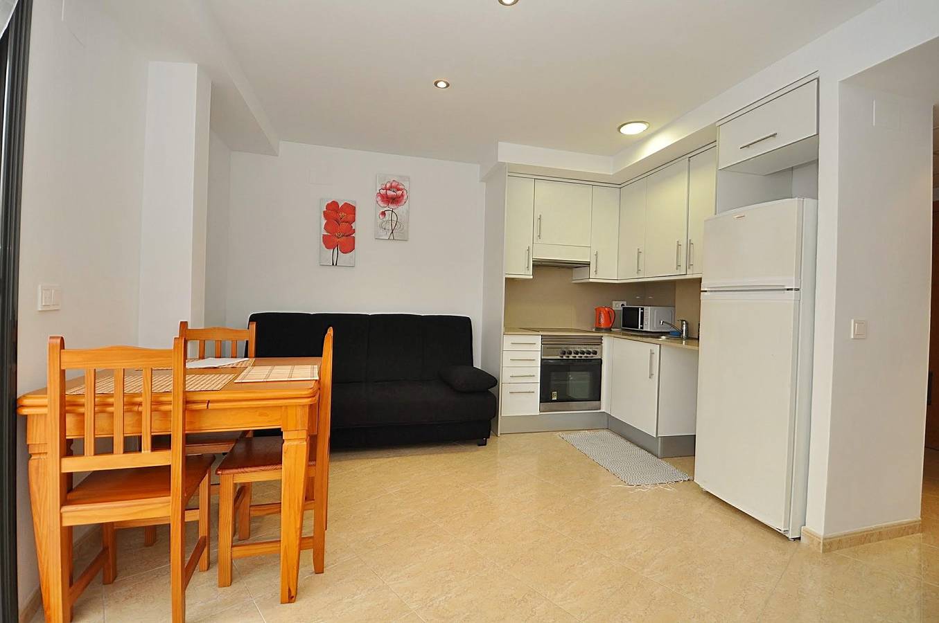 Appartamento intero, Appartamento familiare -Marra, 300 metri dalla spiaggia, aria condizionata, wi-fi e parcheggio in Central Lloret de Mar, Lloret de Mar