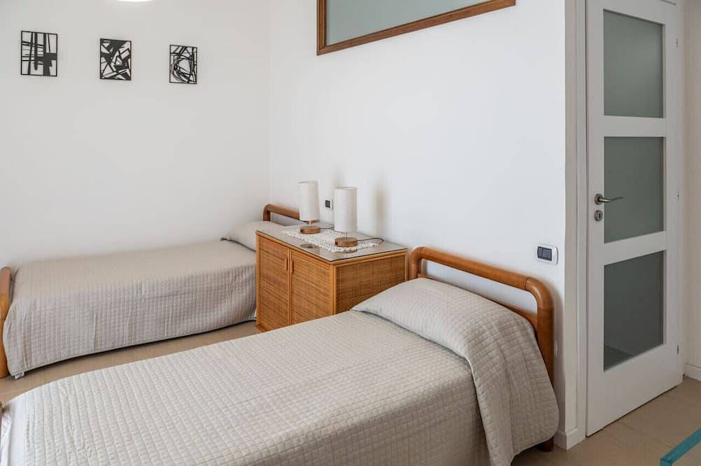 Ganze Wohnung, Casetta Vacanze - Camera doppia con bagno privato in Frasso Telesino, Benevento Provinz
