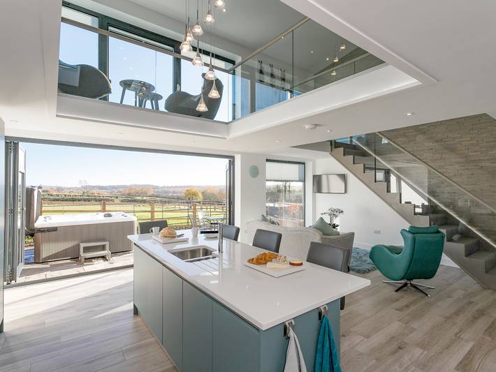 Log cabin for 4 people, with garden in Derbyshire