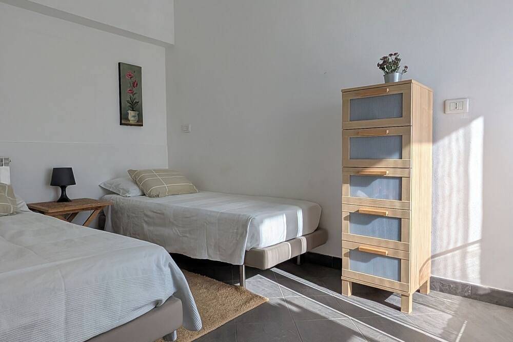 Comer See - Selbstversorgerhaus mit Pool und privatem Garten in Selva (Montemezzo), Montemezzo