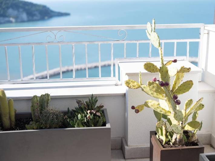 Location de vacances pour 4 personnes, avec balcon et vue à Peschici - 2