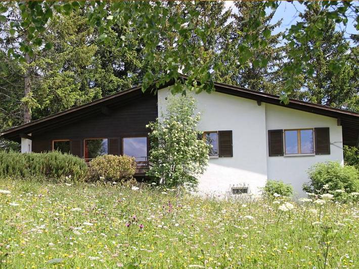 Ferienhaus für 8 Personen, mit Balkon, kinderfreundlich in der Lenzerheide