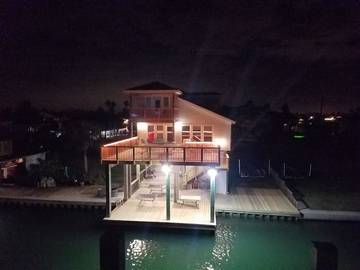 Vacation House for 8 Guests in Jamaica Beach, Texas Gulf Coast, Picture 4
