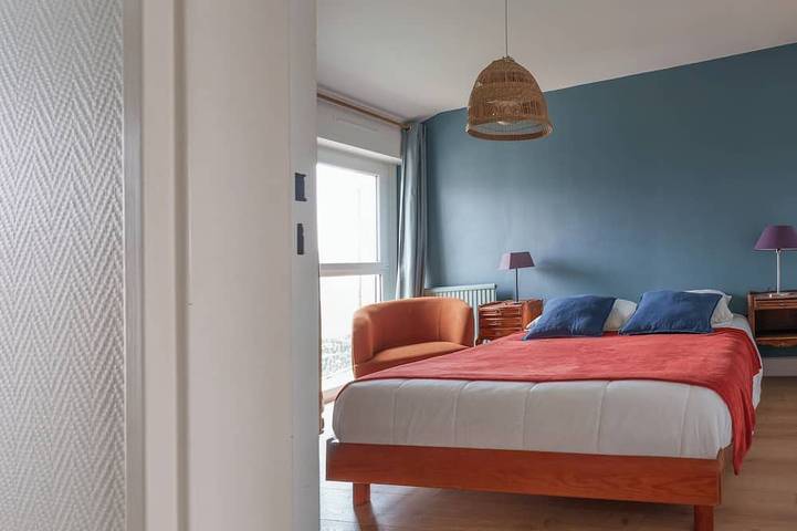 Maison familiale jardin terrasse proche lac Joué 8 p / 4 ch. in Joué-lès-Tours, Région de Tours