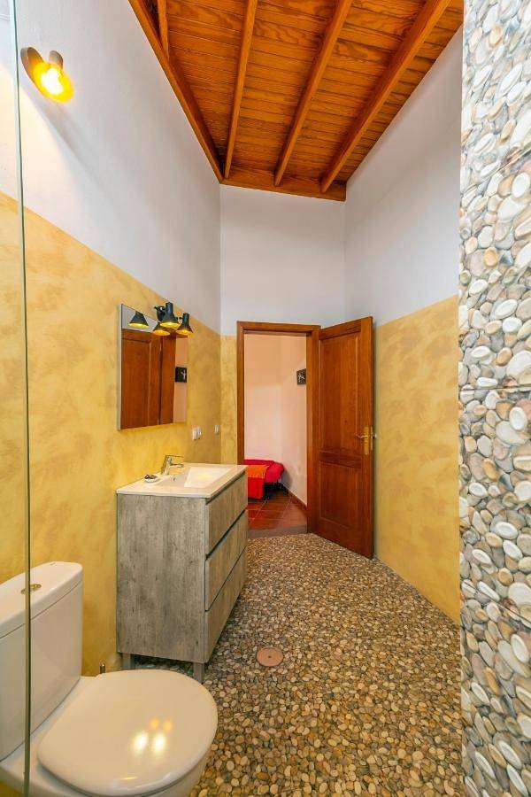 Junior Suite with Pool View in Yaiza, Timanfaya