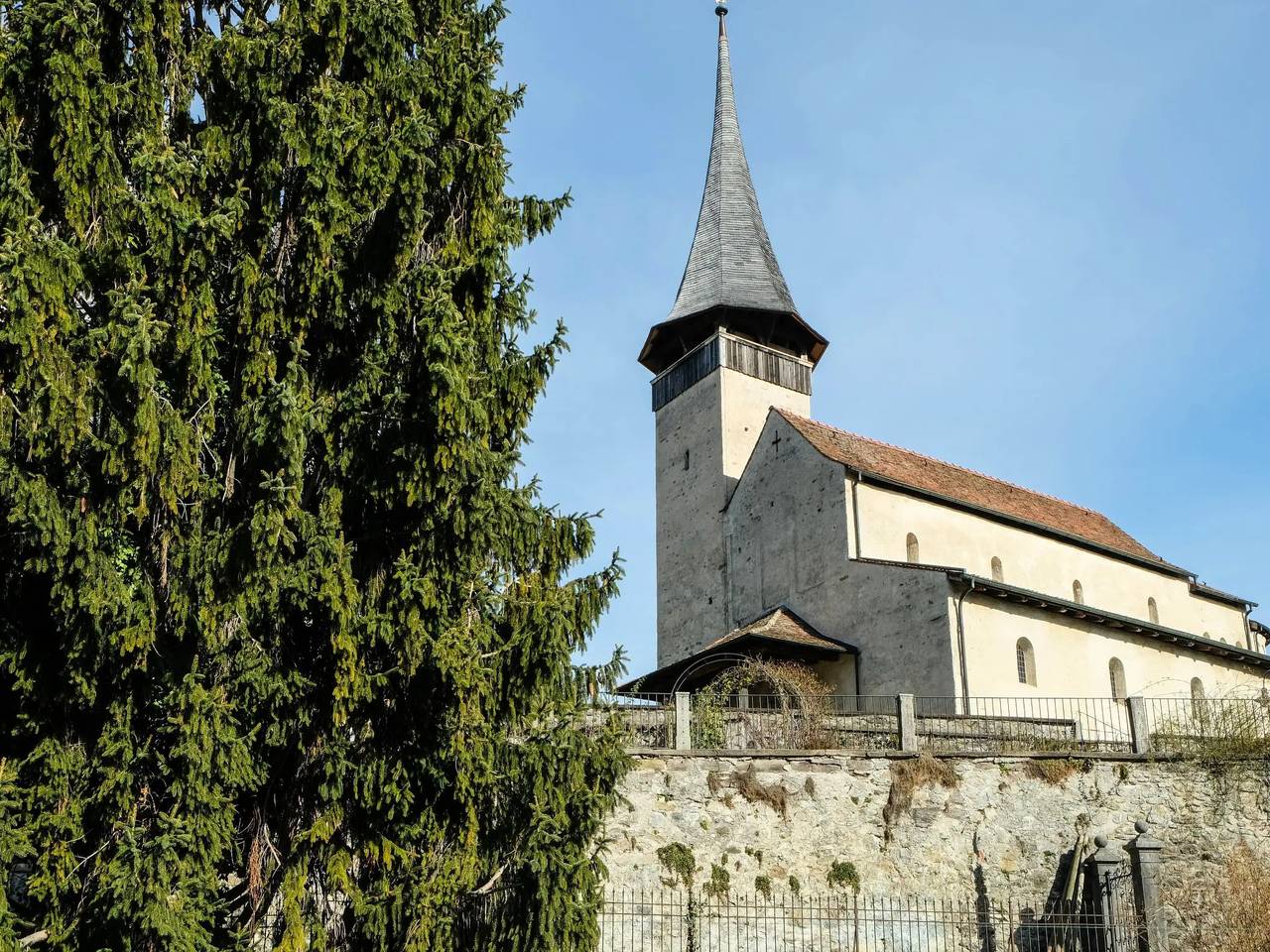 Ganze Wohnung, 2 Zimmer 2 Personen in Spiez, Thunersee