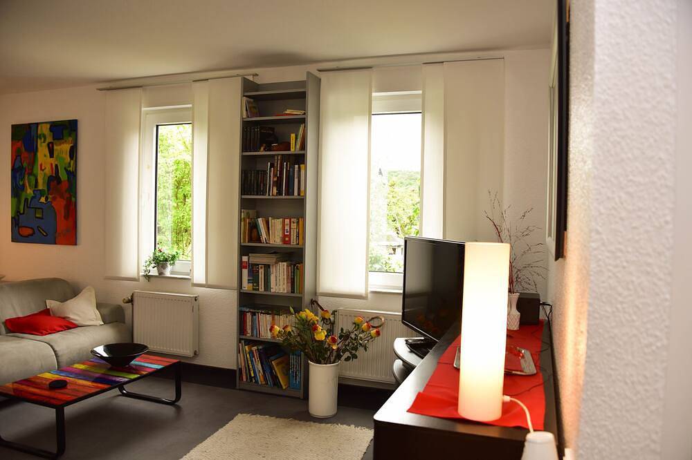 Ganze Wohnung, Ankommen und Ihr zweites Zuhause genießen.\numgeben von Wäldern und viel Ruhe. in Zweifall, Stolberg