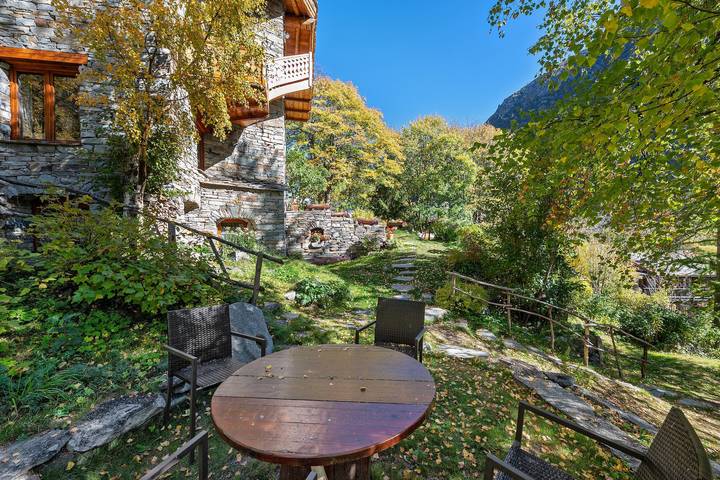 Gîte Le Dorgail - Chalet Les Abeillos in Bonneval-sur-Arc, Massif de la Vanoise