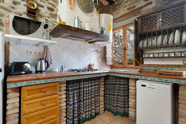 Country House 'Fuensanta Balcón Al Mar' with Mountain View, Private Terrace and Wi-Fi in Rubite, Cordillera Penibética