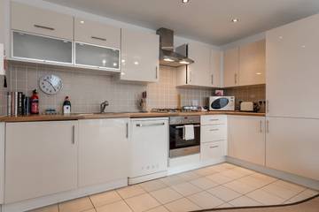 Apartment for 3 People in Poole, Poole Harbour, Photo 2