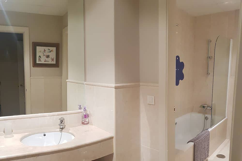 Apartamento entero, Edificio histórico Mondariz-Balneario: paz, tranquilidad, ideal para teletrabajo in Mondariz-Balneario, Provincia de Pontevedra