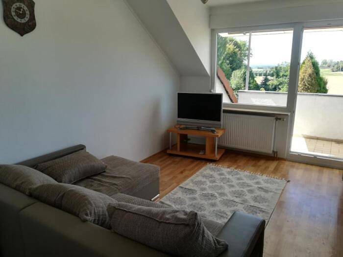 Ferienwohnung für 5 Personen, mit Balkon und Ausblick in Wiesloch
