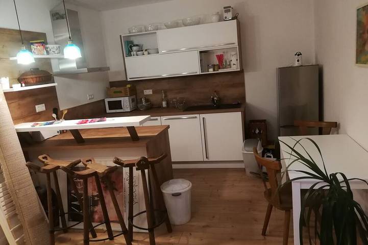 Ferienwohnung für 4 Personen, mit Terrasse in Östringen