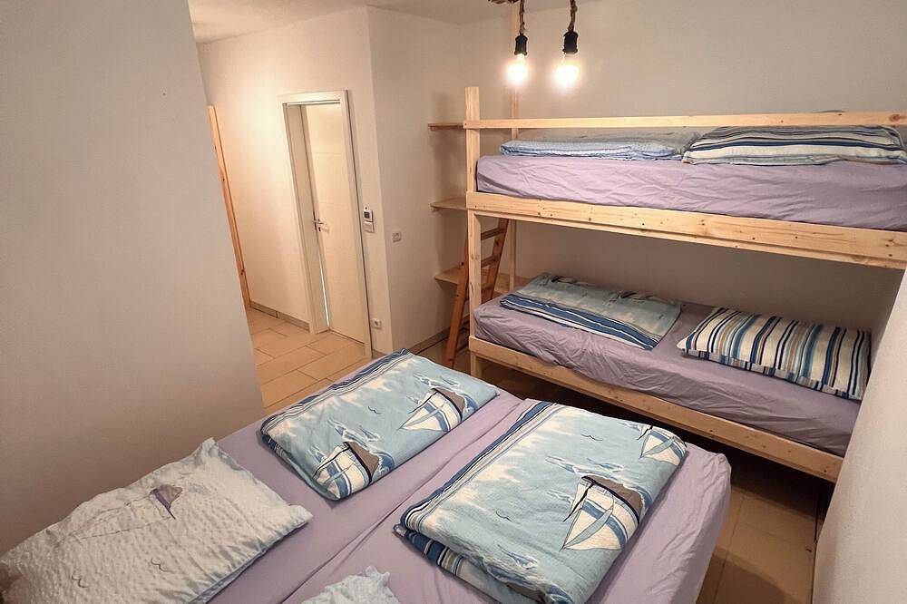 Appartement entier, Ferienwohnung zum Wall, Trampolin Familienfreundlich, Fussballplatz in Neuendorf (Saal), Saal