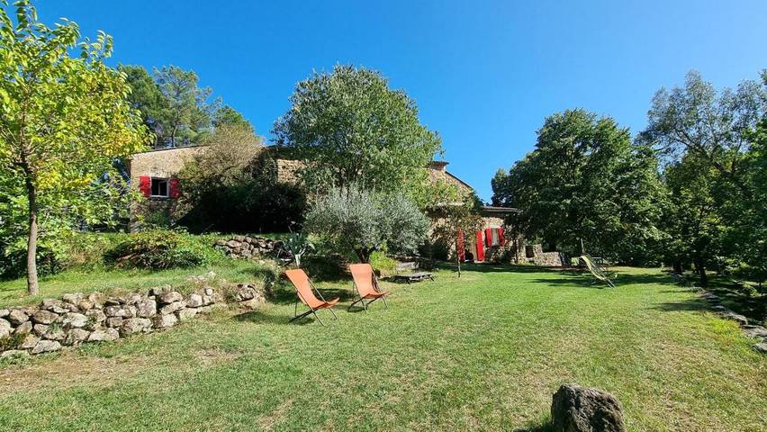 Maison d’hôte pour 4 personnes, avec piscine et jardin à Rosières (Ardèche) - 4