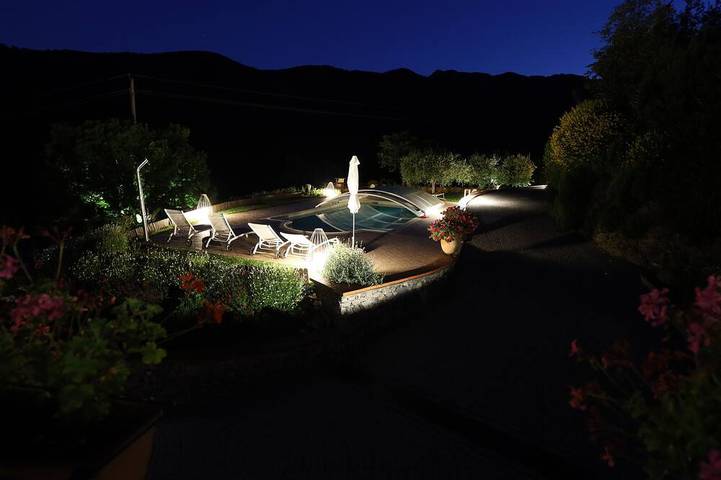 Baita per 4 persone, con giardino e idromassaggio, con animali domestici - 1