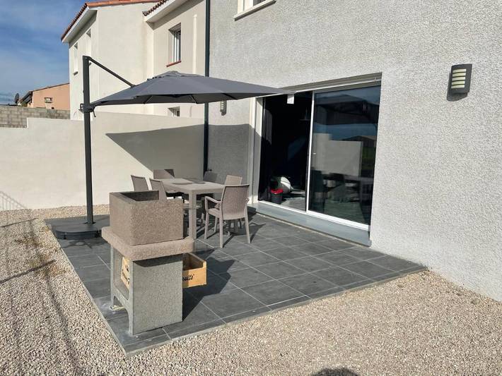 Location de vacances pour 6 personnes, avec jardin à Restinclières - 2