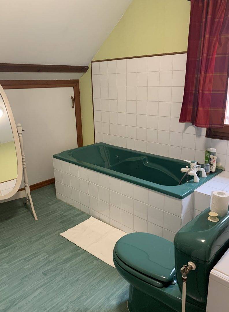 Chambre meublée à l'étage - Chambre in Châtenoy-le-Royal, Région de Chalon-sur-Saône