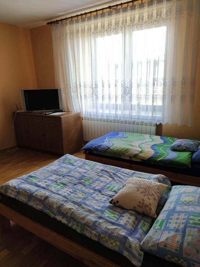 Cały apartament, Two-Bedroom Apartment in Częstochowa, Śląsk
