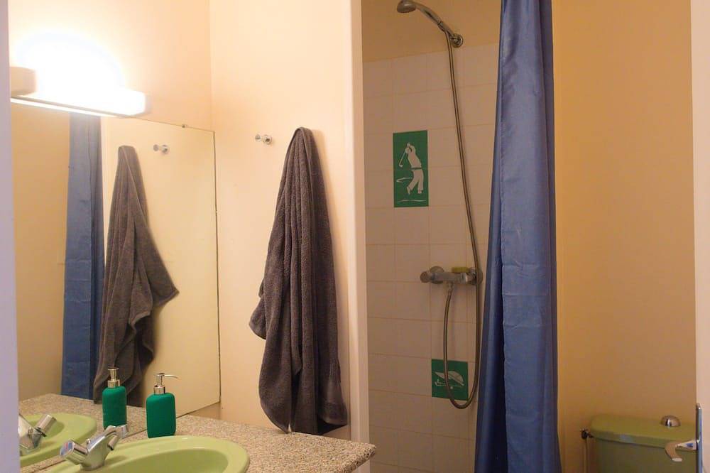 Entire apartment, Nice 2 bedroom Duplex  next of Odel Golf course in Bénodet, Côte de Cornouaille