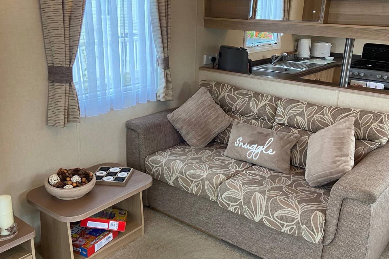 2 Bed Caravan-Sleeps 6-Pet Friendly in Lancashire