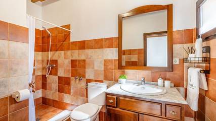 Casa Rural para 18 Personas en Montefrío, Provincia de Granada, Foto 4
