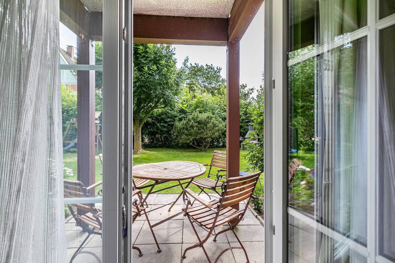 Entire apartment, Apartment 'Atlanta  101' with Private Terrace, Private Garden and Wi-Fi in Pellworm, North Friesland