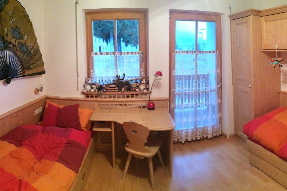 Ganze Wohnung, Tolle Aussicht auf die Dolomiten in Villgratner Berge, Innichen